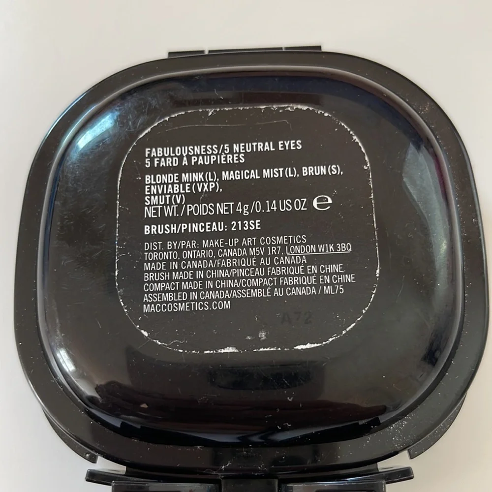 MAC Fabulousness 5 Neutral Eyes Palette | Holiday 2012 Limited Edition - Picture 4 of 4